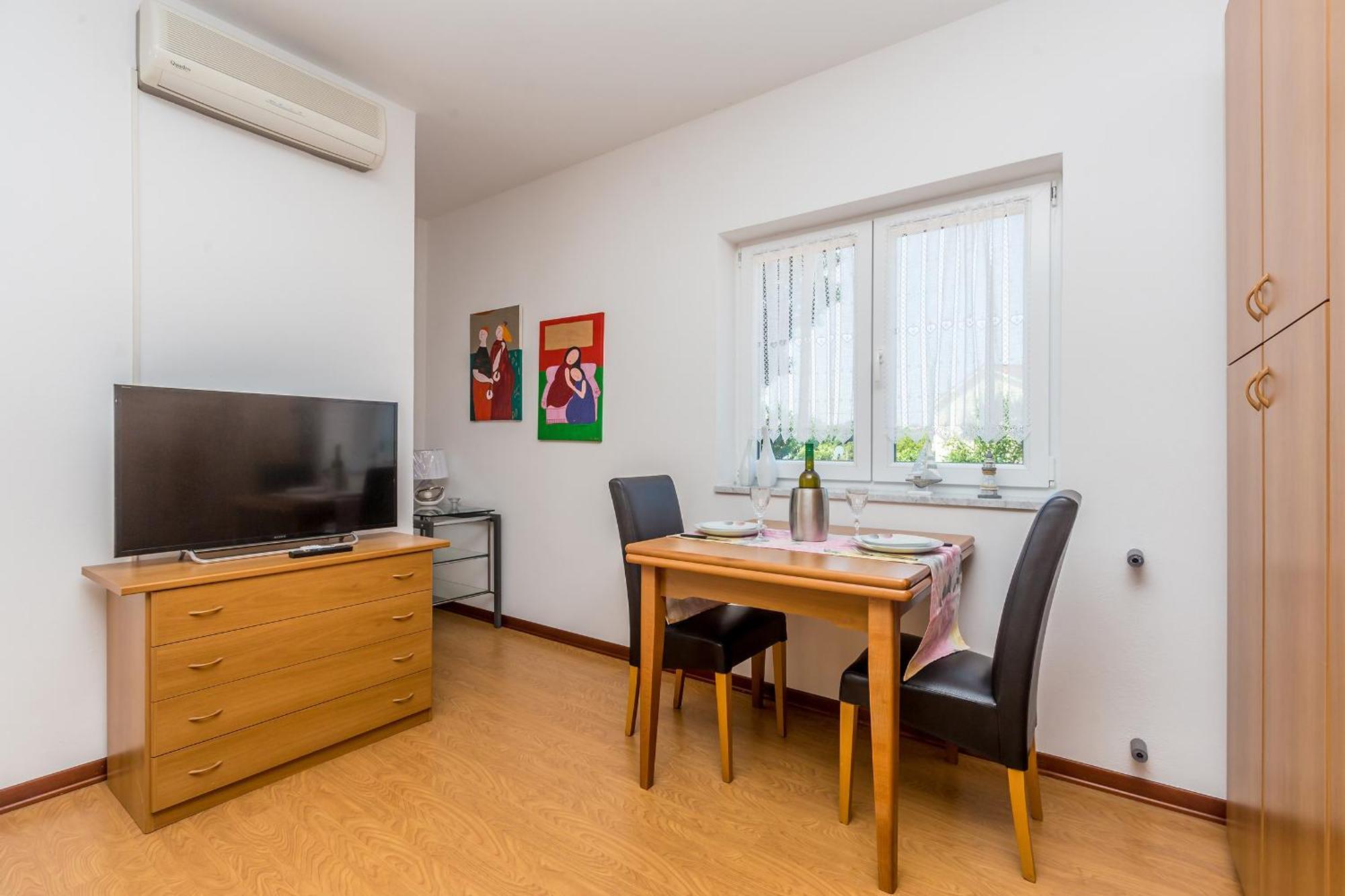מאלינסקה Guest House Antonella מראה חיצוני תמונה