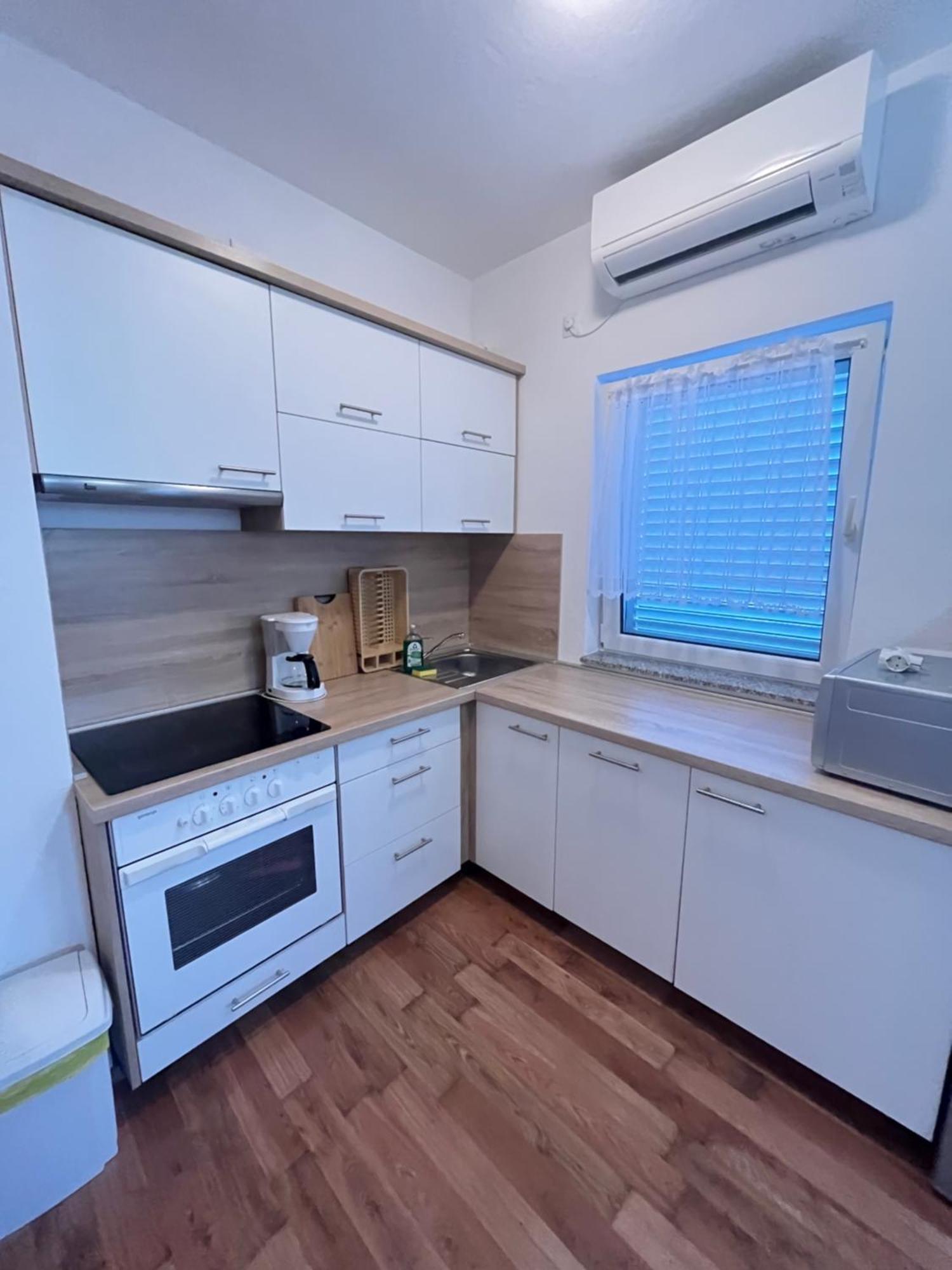 מאלינסקה Guest House Antonella מראה חיצוני תמונה